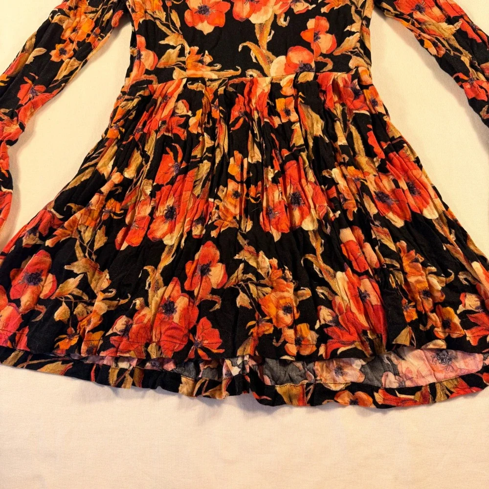 Free People Floral Mini Dress‎ 4 Black Orange Cutout Keyhole Bell Sleeve Boho